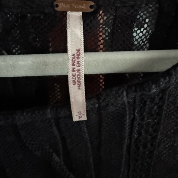 Free People Jocelyn Small Black Mesh
Tunic Swiss Dot Pleated White - Picture 5 of 9